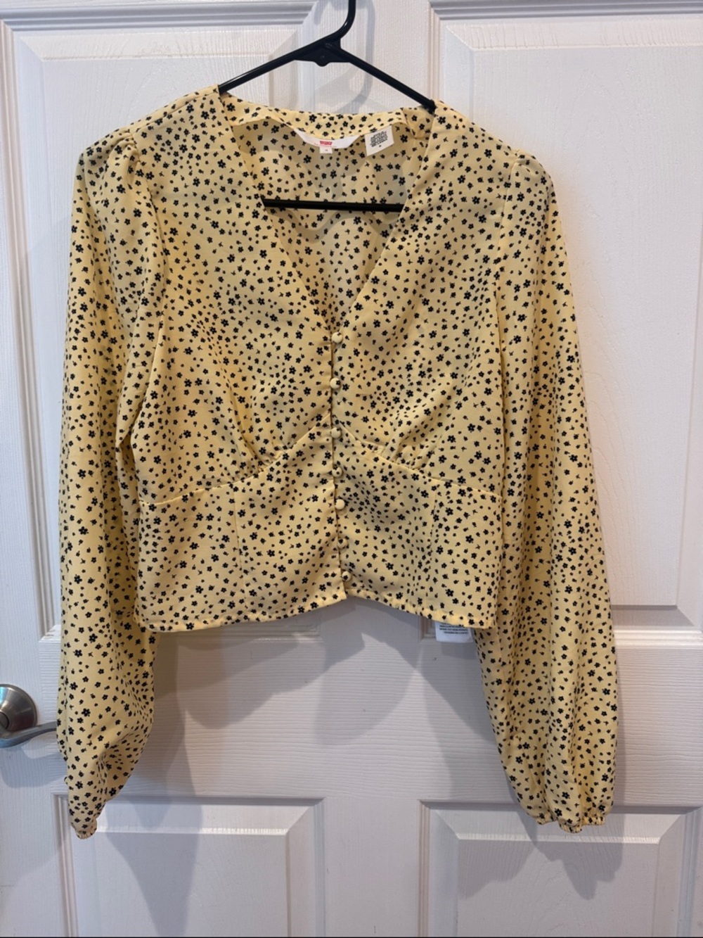 Levi’s Yellow Floral Button-Front Women's Crop Top